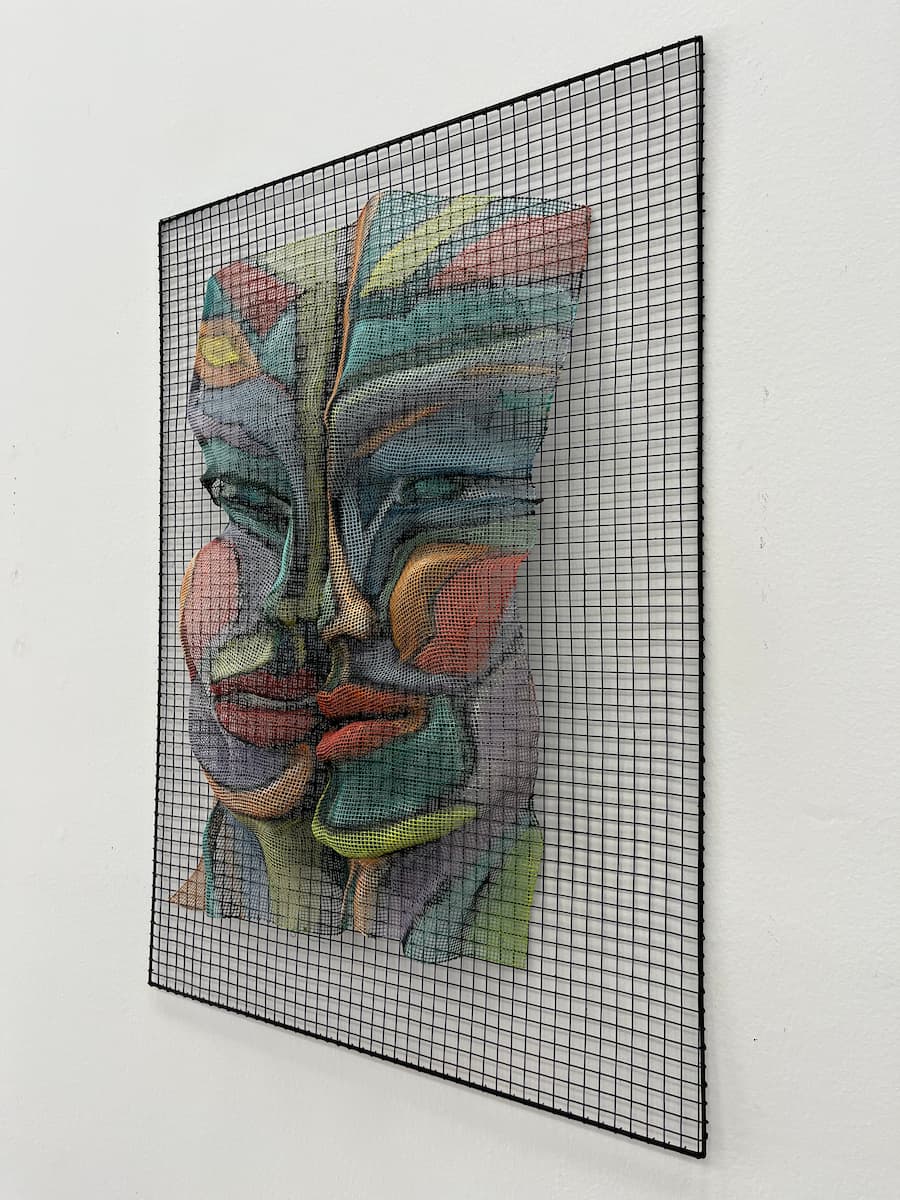 5- A pair of colorful faces - Image 3