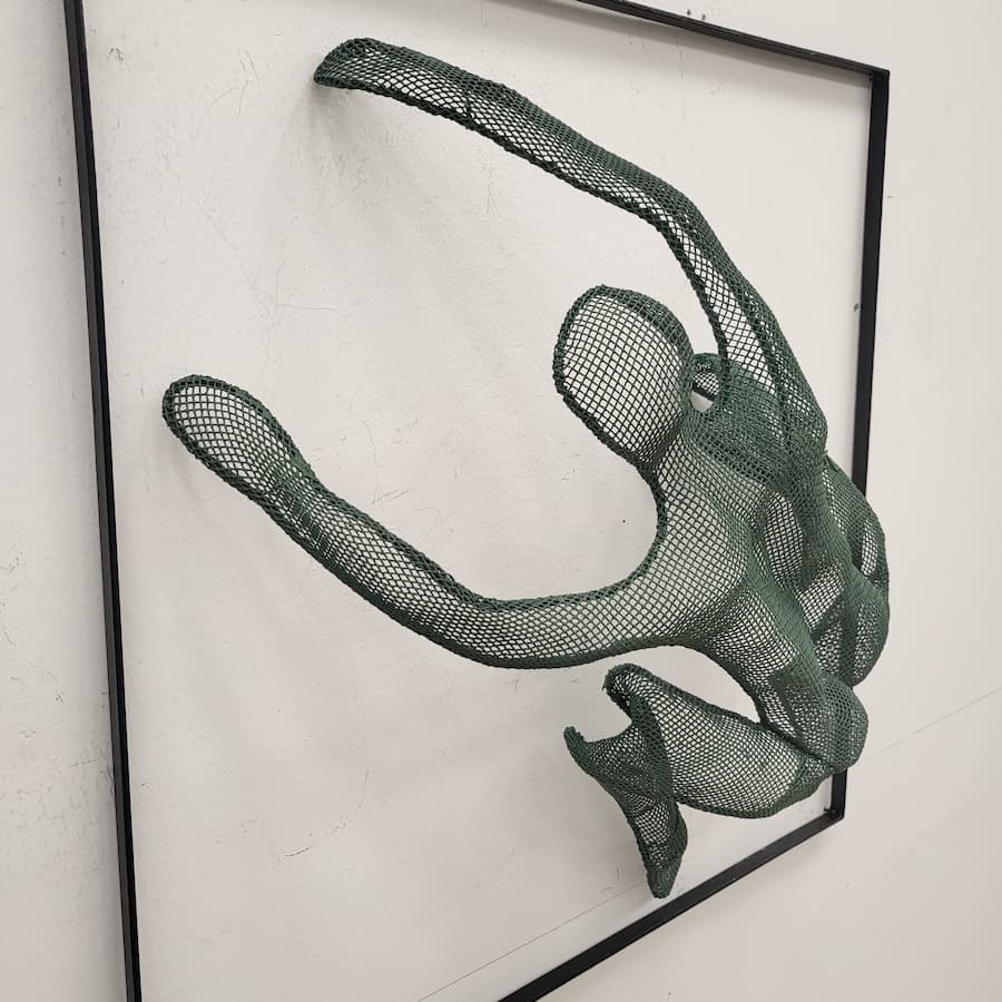 2222- Green wall climber in a frame - Image 2