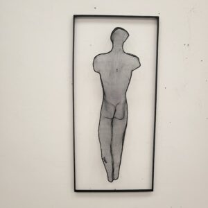 3341- גבר מאחור