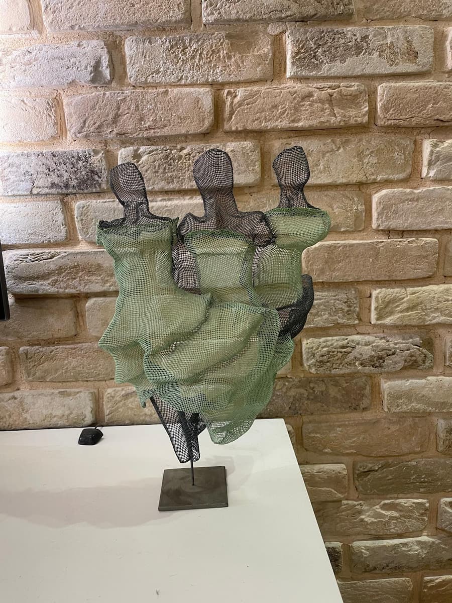 183-The three graces in green - Image 3